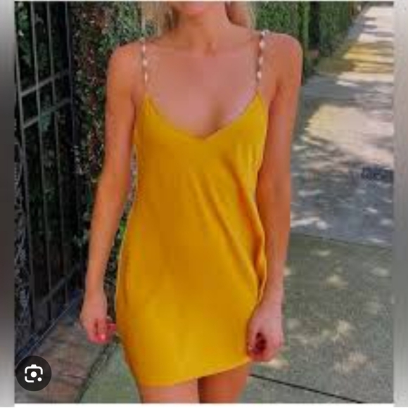 NWT Dannijo Satin Yellow Dress Gianni Bini Size L - Picture 4 of 7